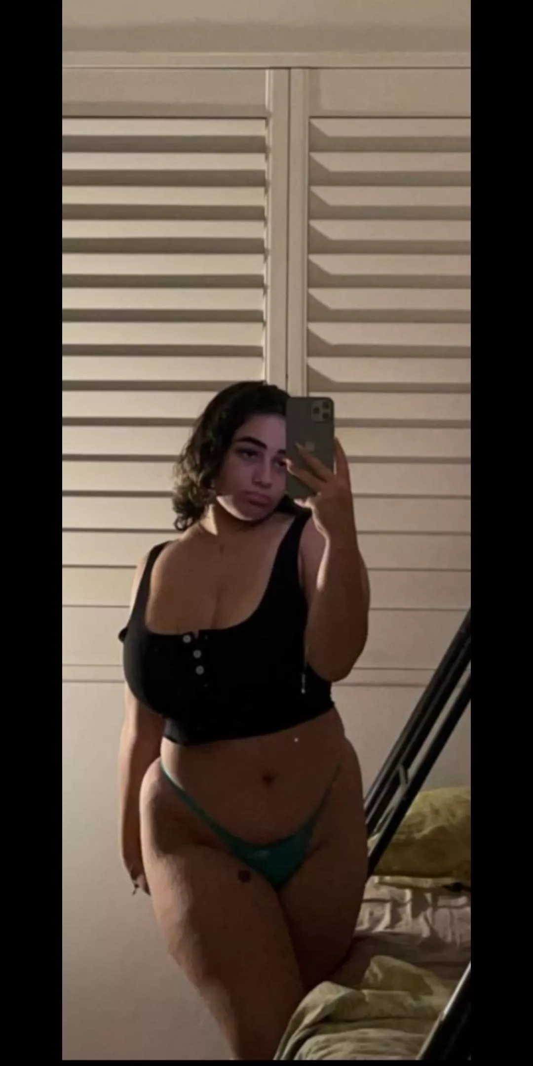 lazy day (18) [F] posted by hornyteen54