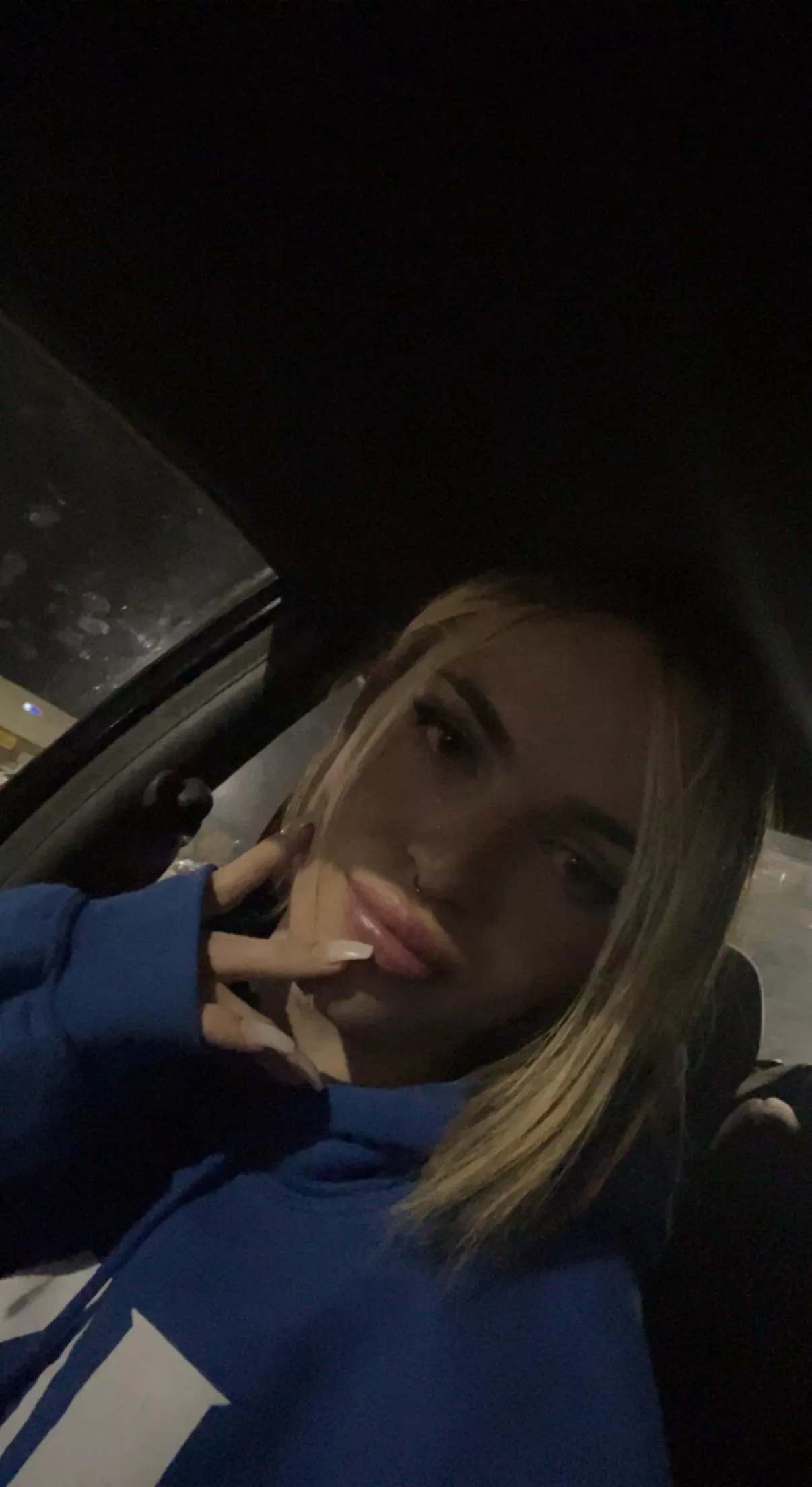 lazy night out posted by serenity_on_rooftop