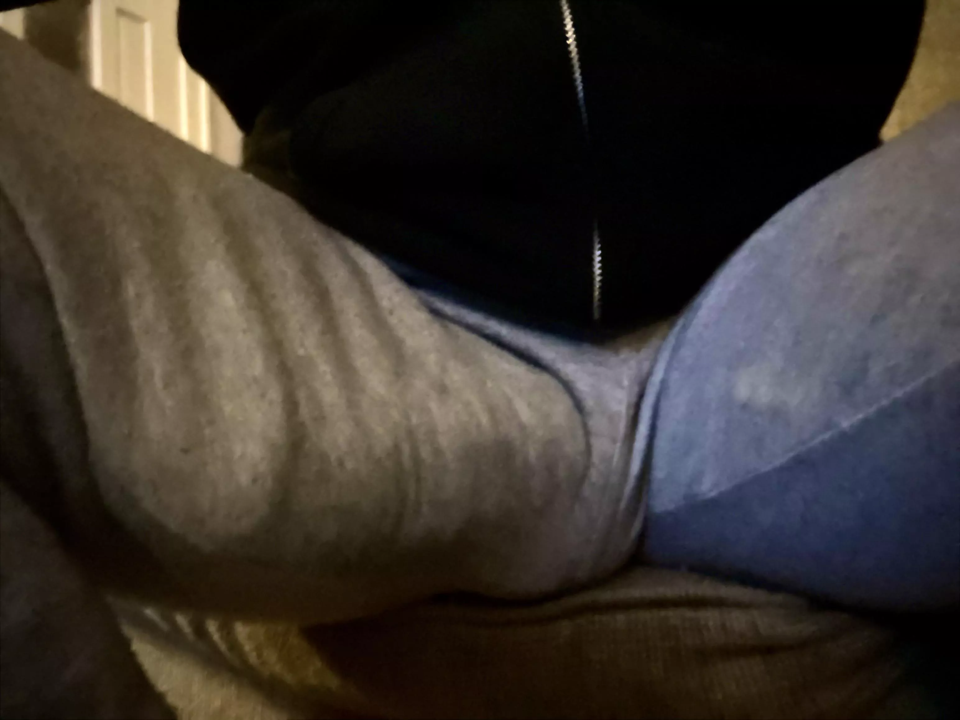 Lazy Saturday night. posted by AVERAGE_BUT_GIRTHY