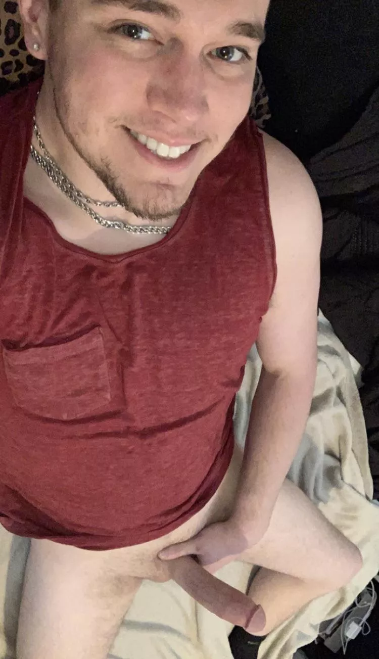 Lazy Sunday, it’s been a HARD week (22) 😴 posted by hhsbby