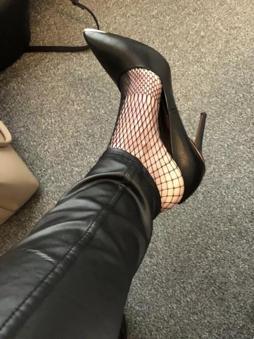 Leather fishnets and heels 👠 by Misstights