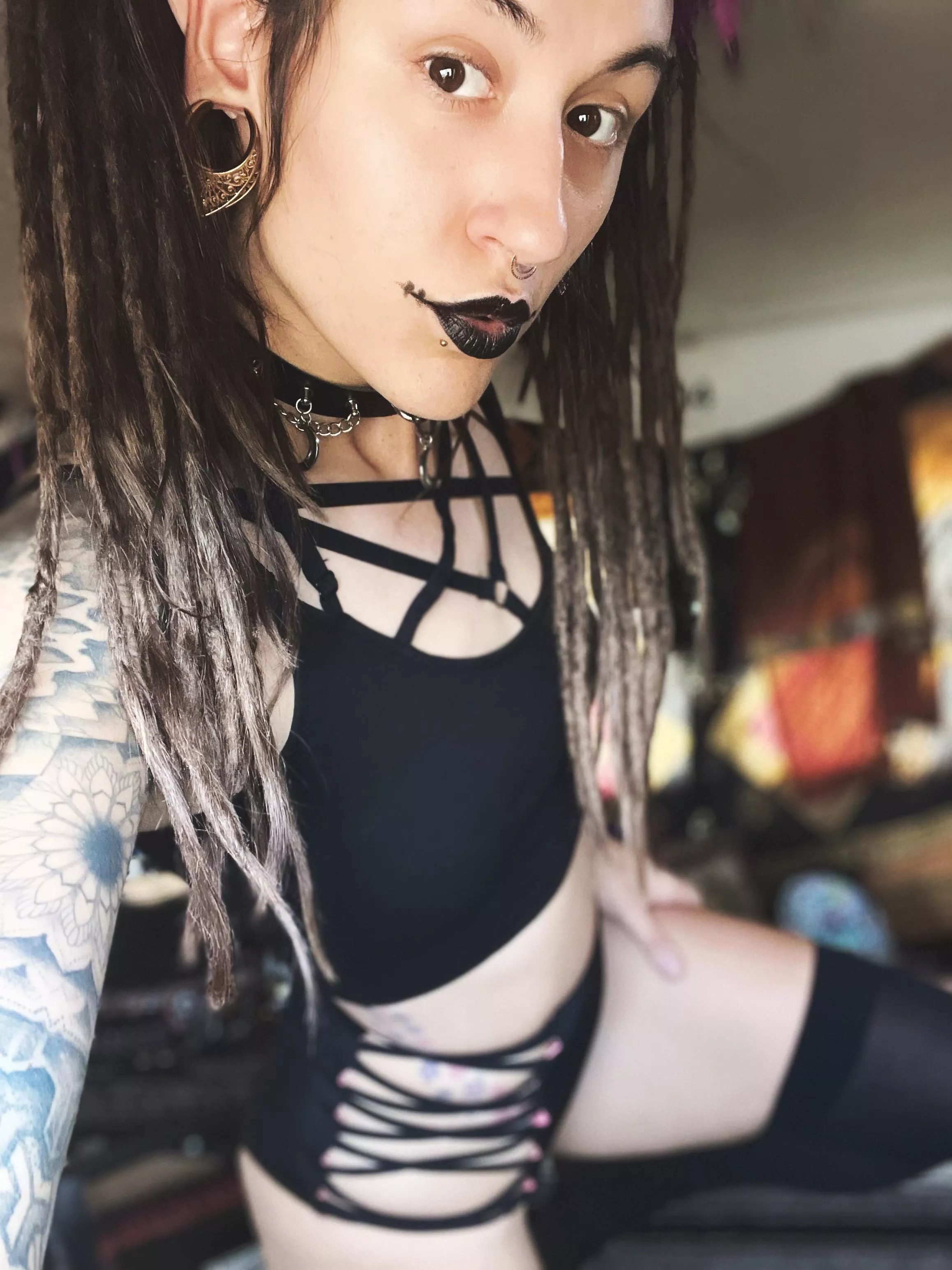 Leave me a 🦴 if I excite yours! posted by kalima0915