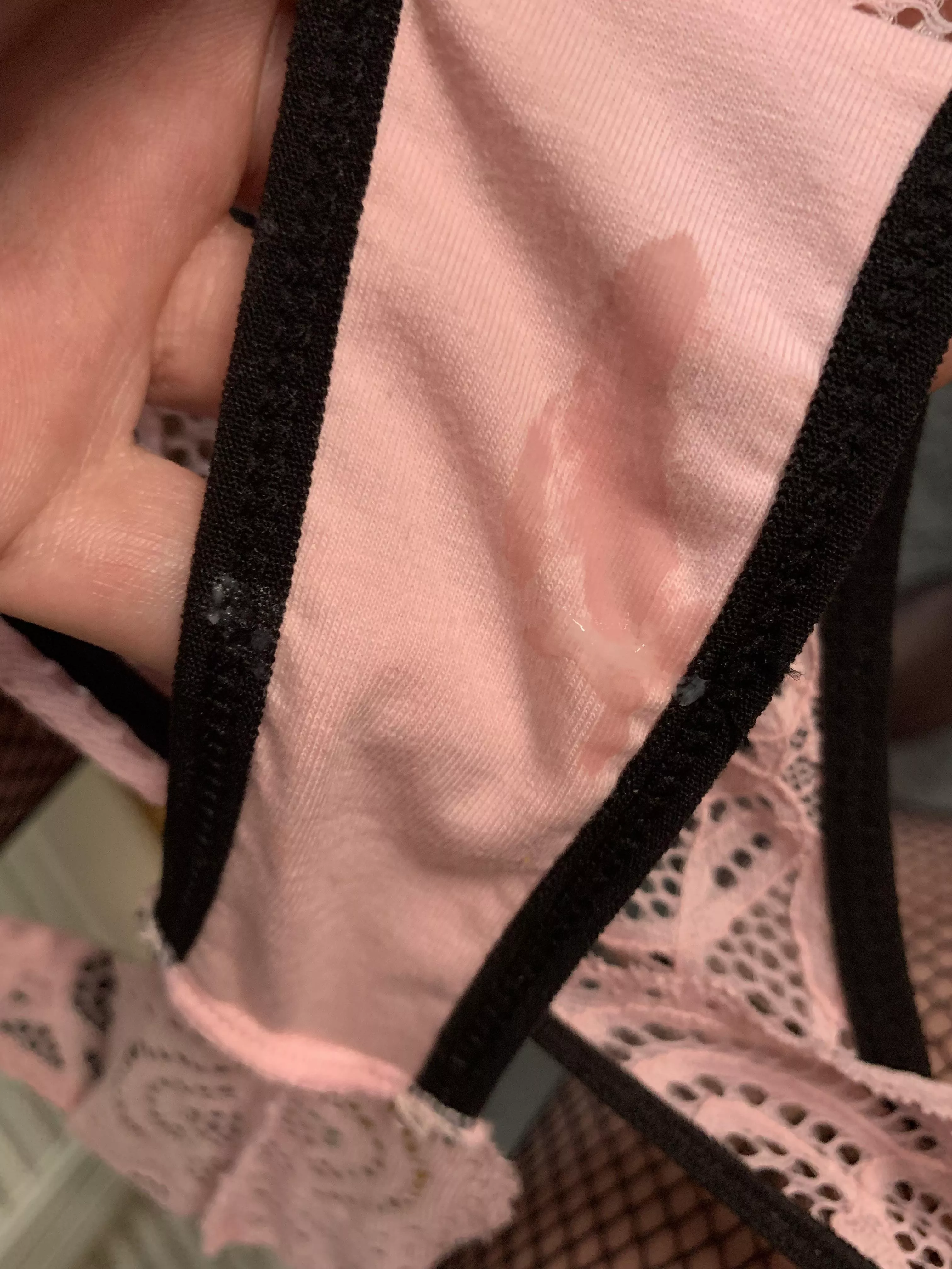 Left a bit of grool behind just from feeling sexy in my new lingerie set😅 posted by savannahxstorm