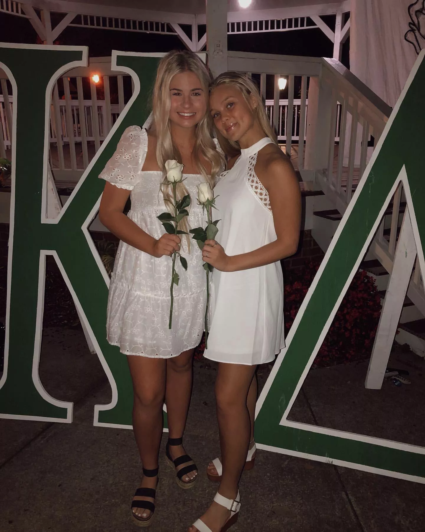 Left Or Right posted by Heretostay25