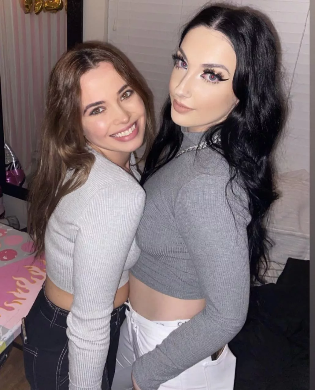 Left or right posted by Zealousideal_Fan9838