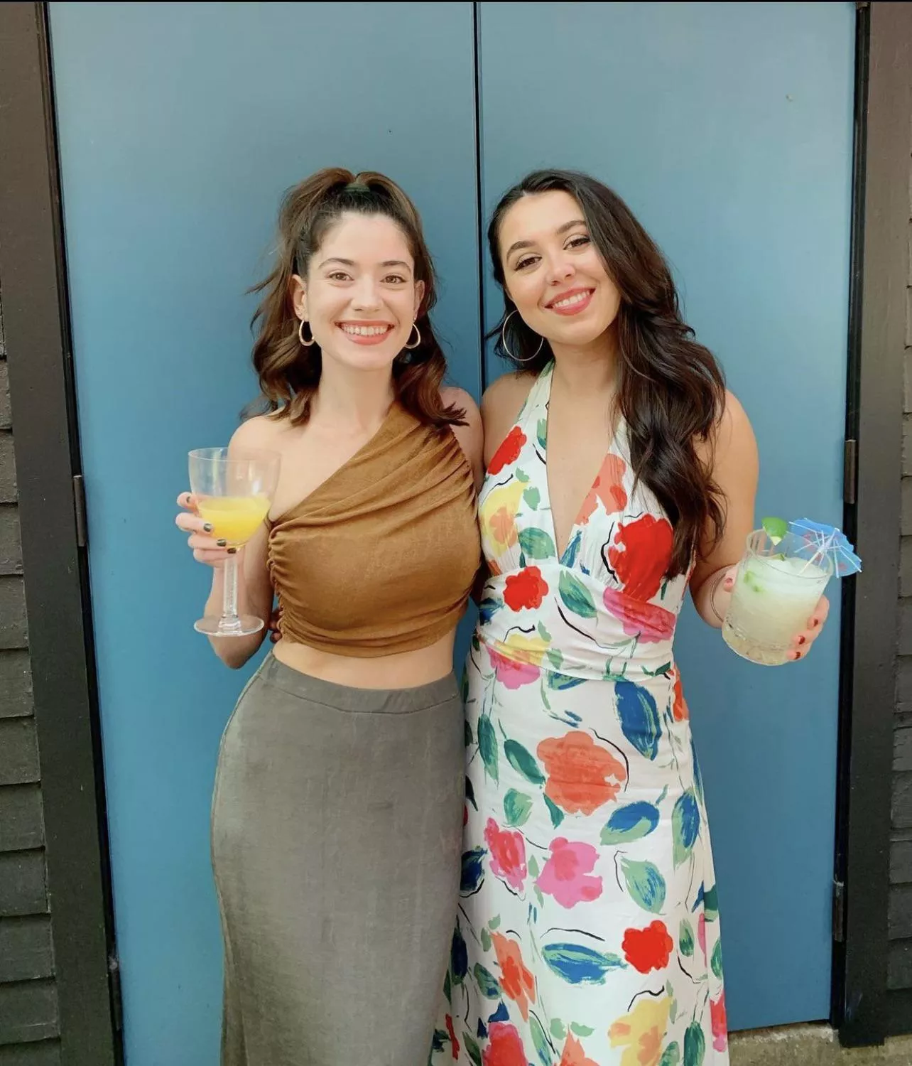 Left or Right? posted by palexaxelap