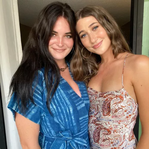 left or right? by kairu173