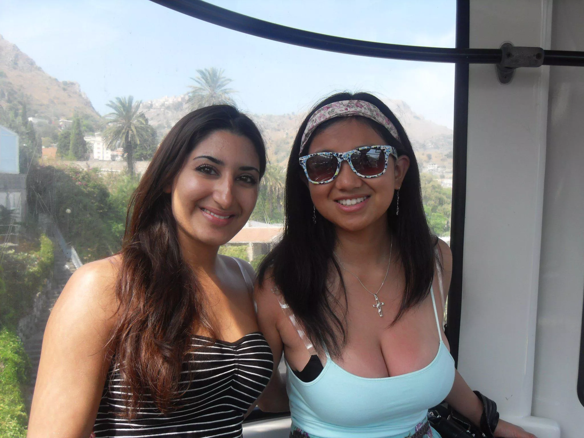 Left or right posted by celebhardon