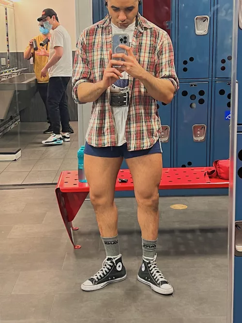 Leg pump 🥴 by VirgoPhotography