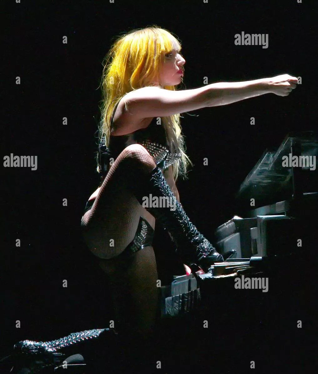 Leg up posted by FermentedSnake