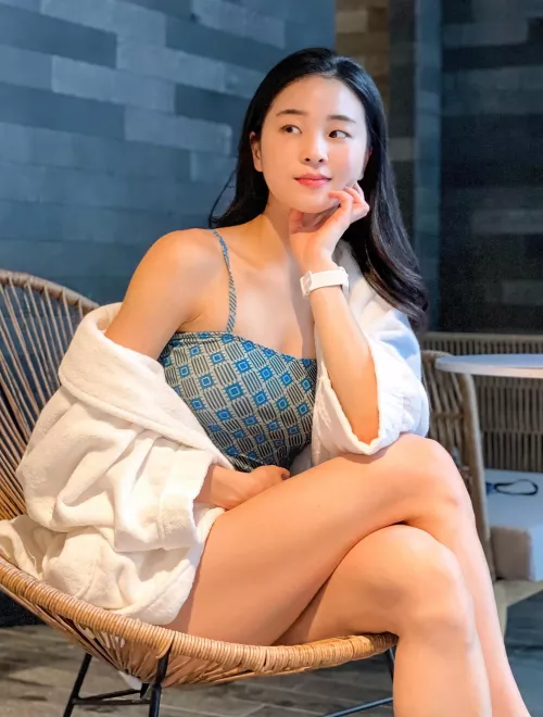 Legs for Days by rura_penthe924