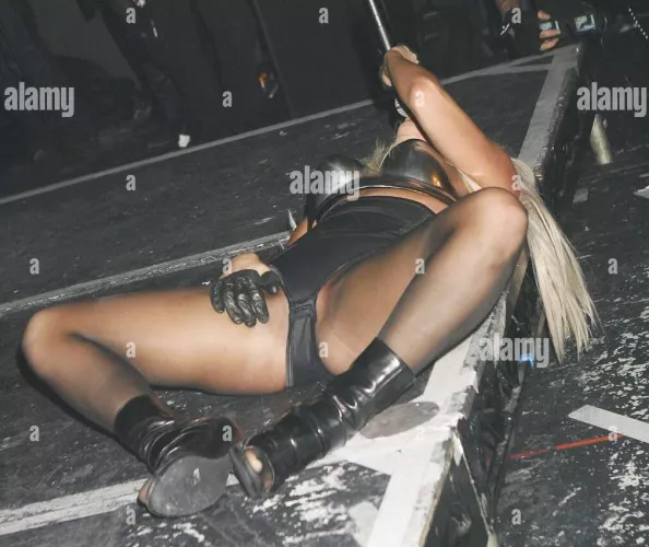 Legs spread by FermentedSnake