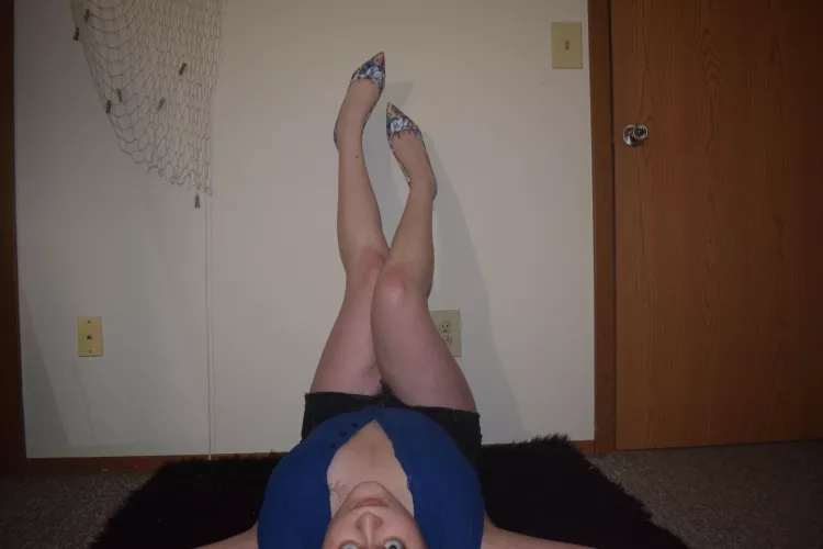 legs? up. hotel? trivago by luigitrumpsmario