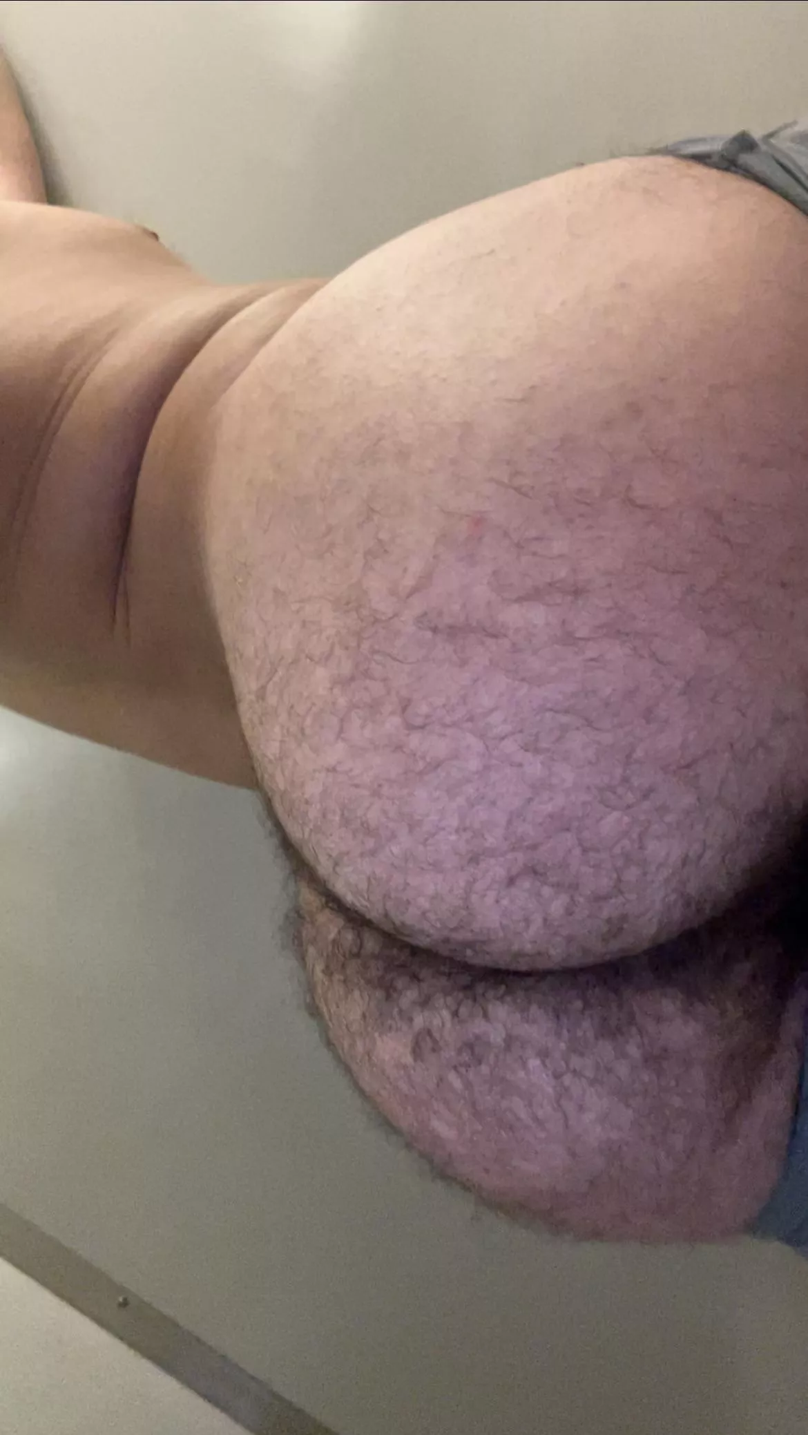 lemme just fuck myself on your nose and mouth posted by fbottom99