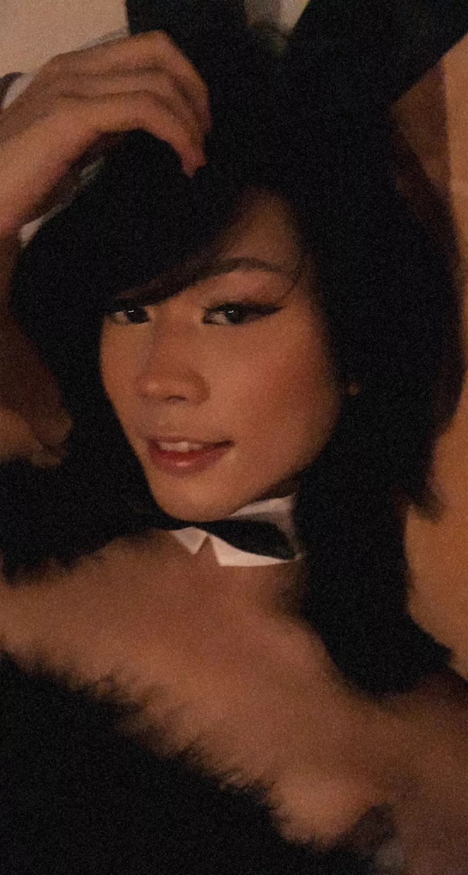 lemme wait ur table posted by Jet-Blackk