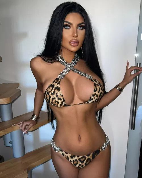 Lena is sooooooo HOT 🔥 by BimboSimp