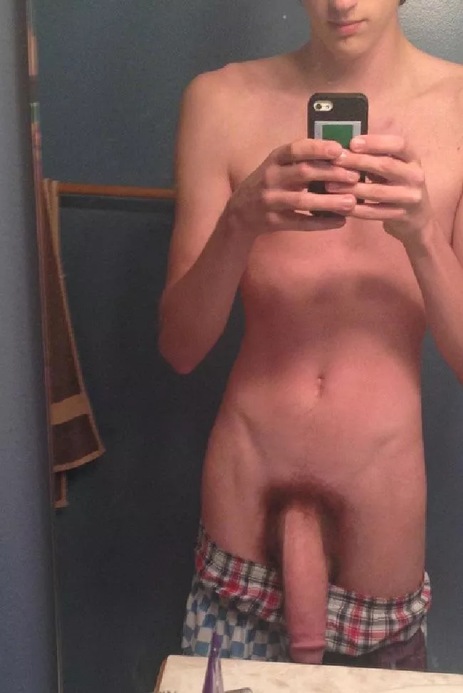 Length.. or girth? Rate me.. 😇 posted by OkDot6087