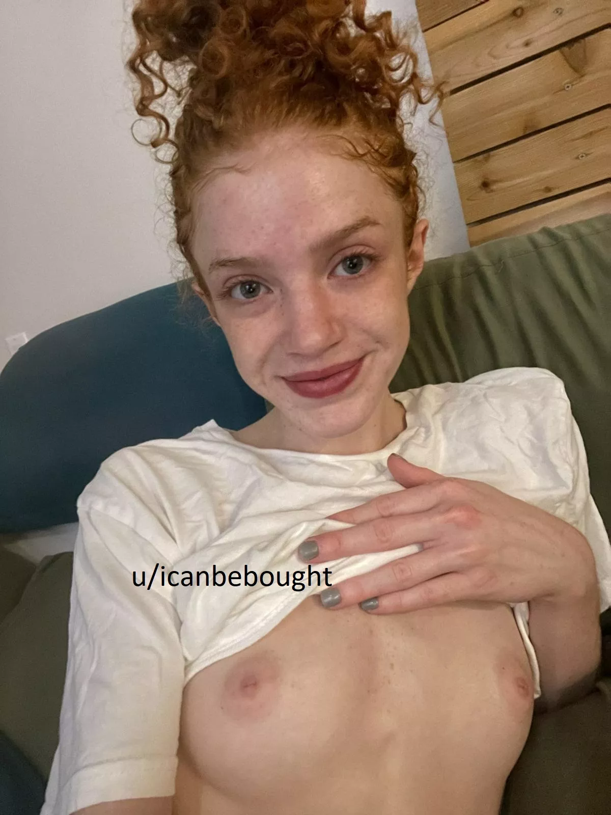 Less makeup but more freckles posted by icanbebought