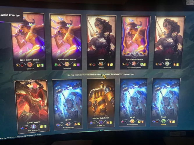 Less selfies more usernames by Duijinn