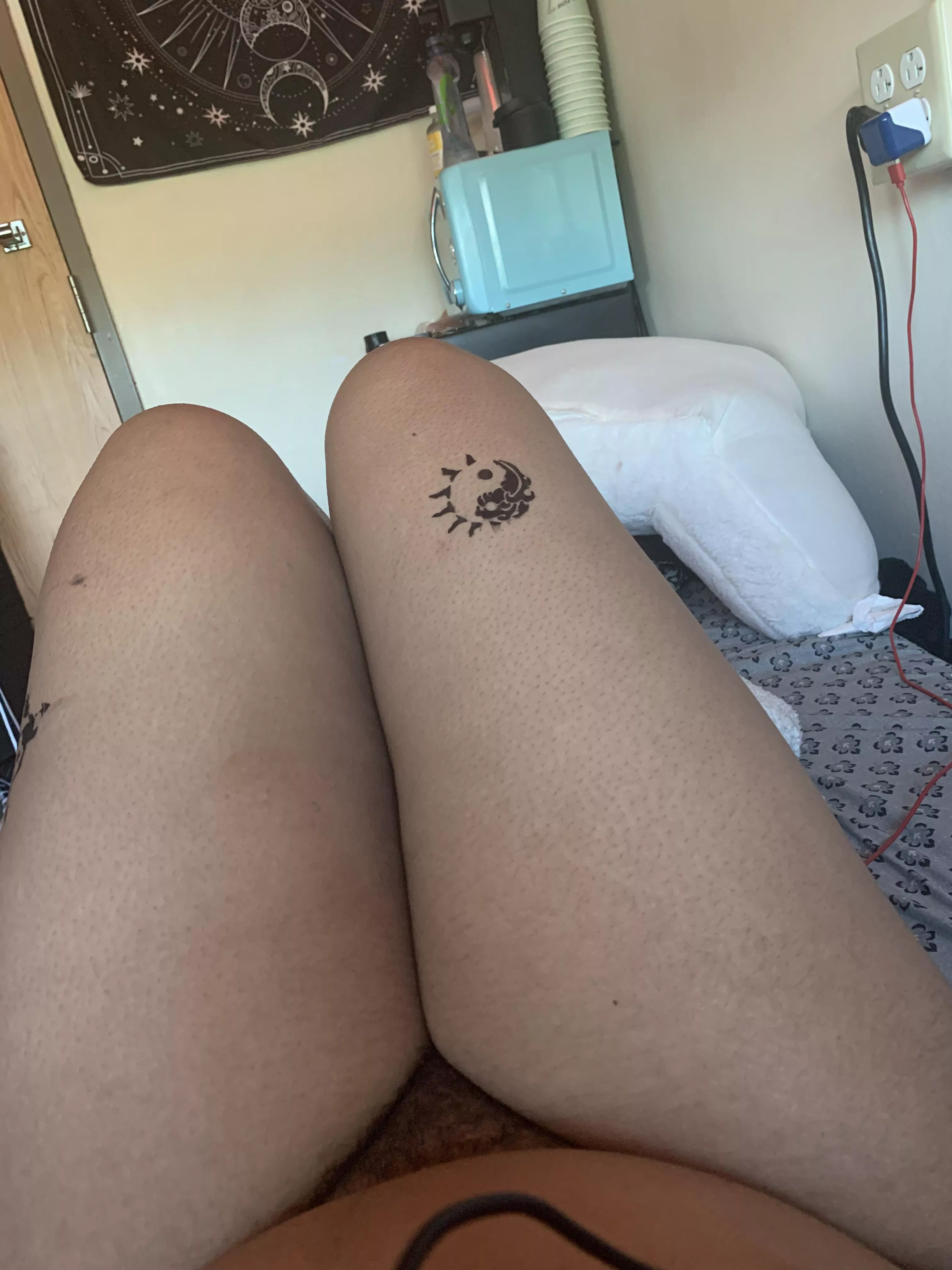 Let me crush you with my thighs posted by sweetandspicyxxx