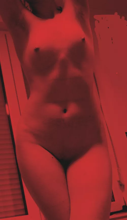 let me dance for you darling 💋 by Trashzslut