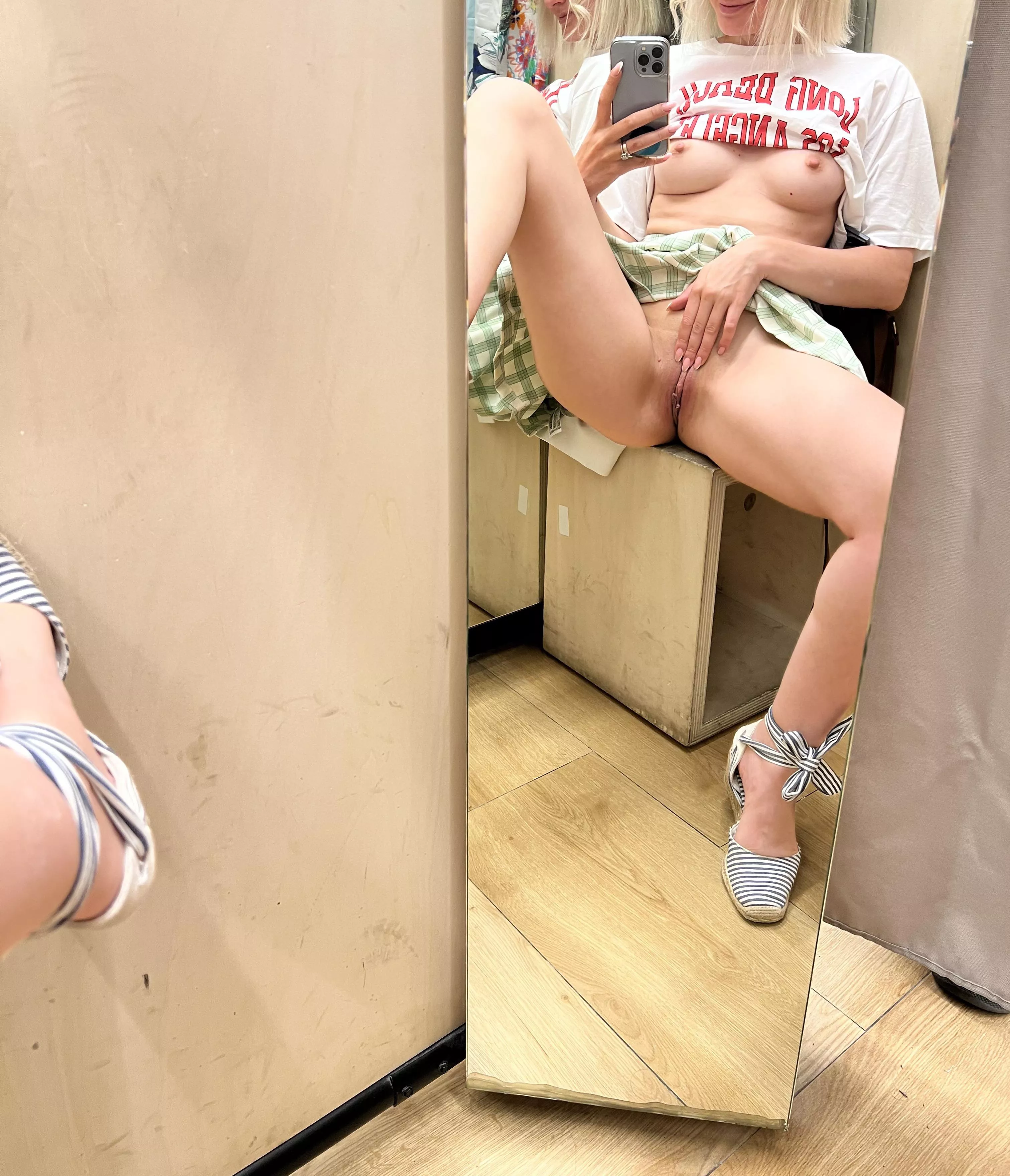 Let me help you jerk off posted by Tessa_loves_fun