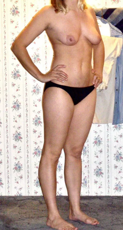 Let me know what you think by cumchatwithme98