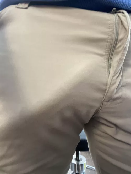 Let me out… by LandoCalRiss2019