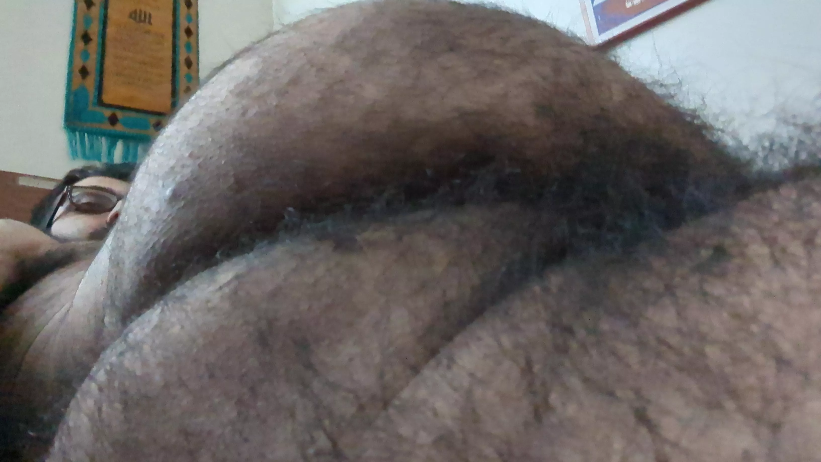 let me sit on your face posted by TorontoMaleFeet