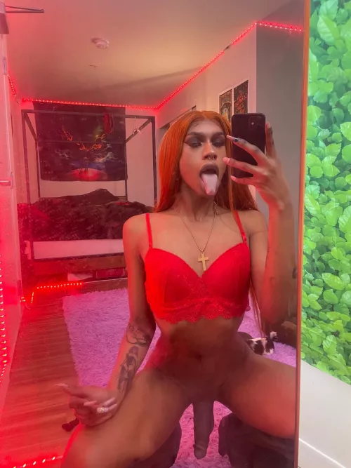 Let me spread those ass cheeks open by Luckiesuniverse