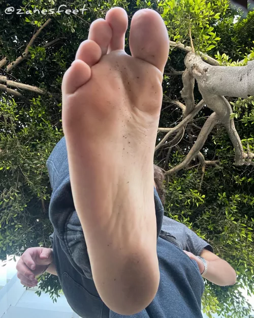 Let me squish you! by Zanes-Feet