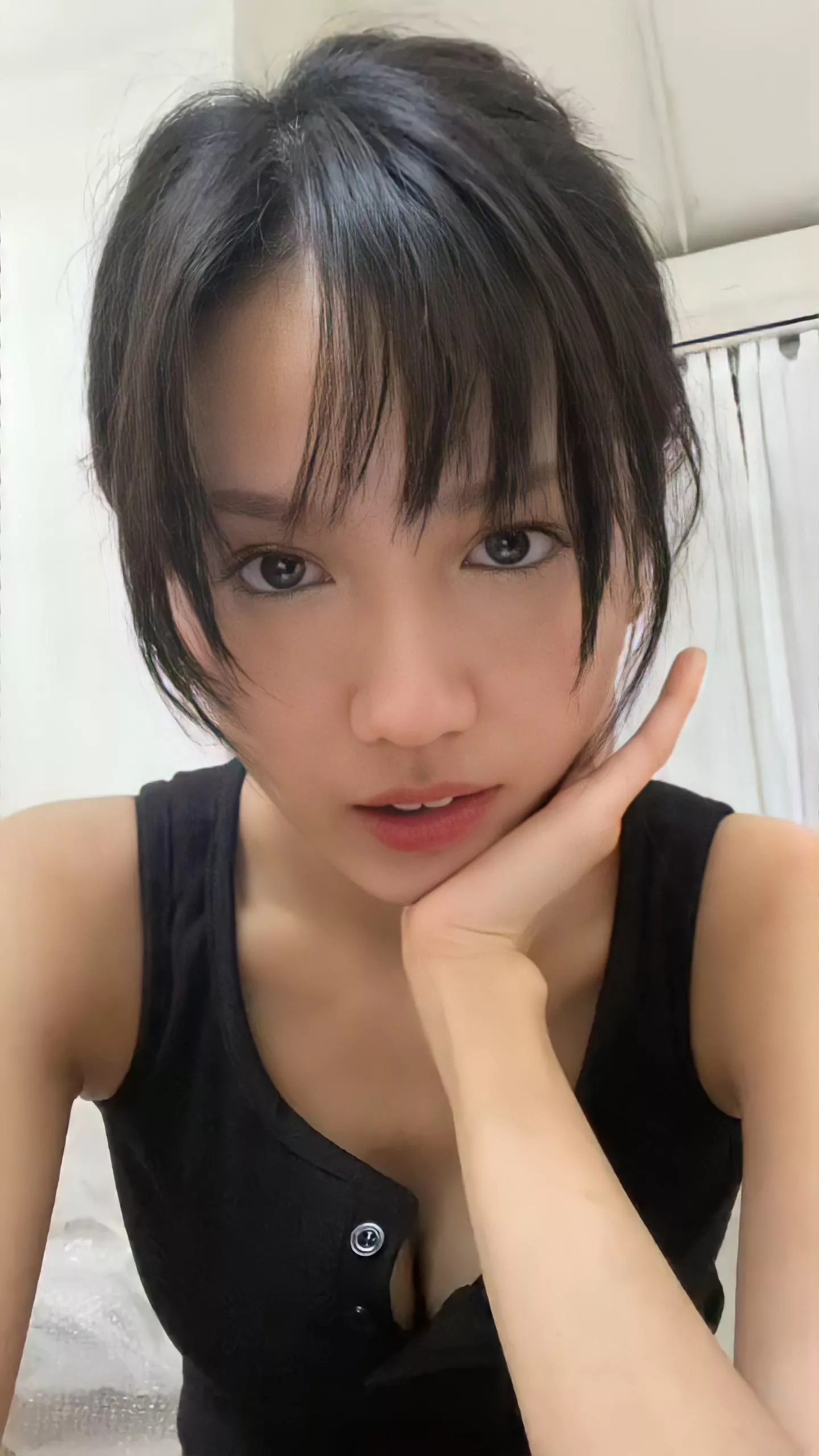 Let me watch you moan and jerk to my classmate 😥 kik callofdudes posted by Callofdudes