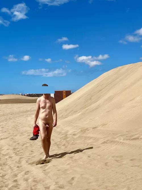 Let the sun kiss you ☀️ + 💋 by Blue-911