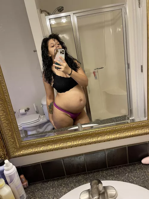 Let’s chat 🥹 by Mommy_peach69