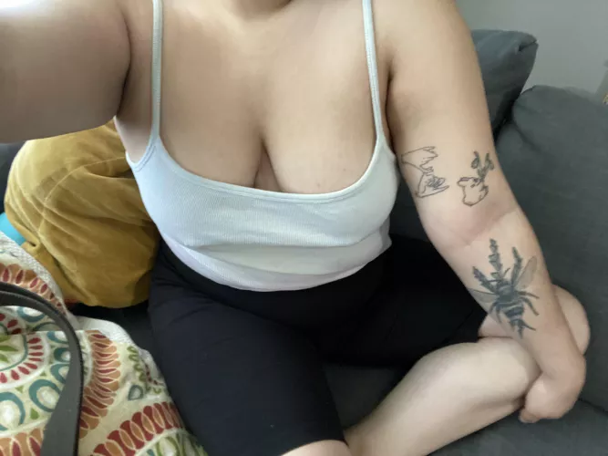 let’s chill 🍃 by bitchinbabee