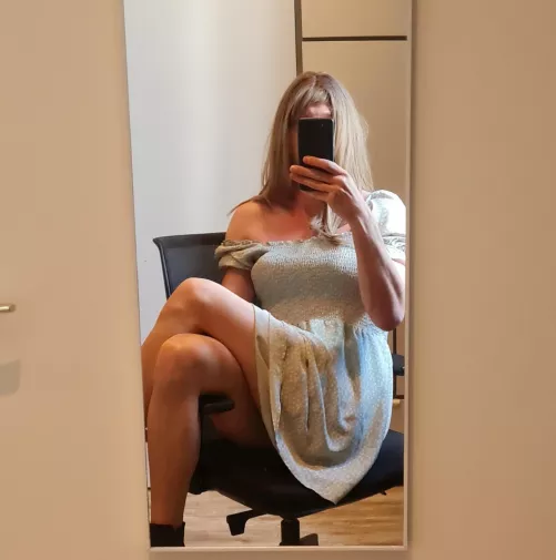 Let's chill at the beach:) by _Lisa_cd