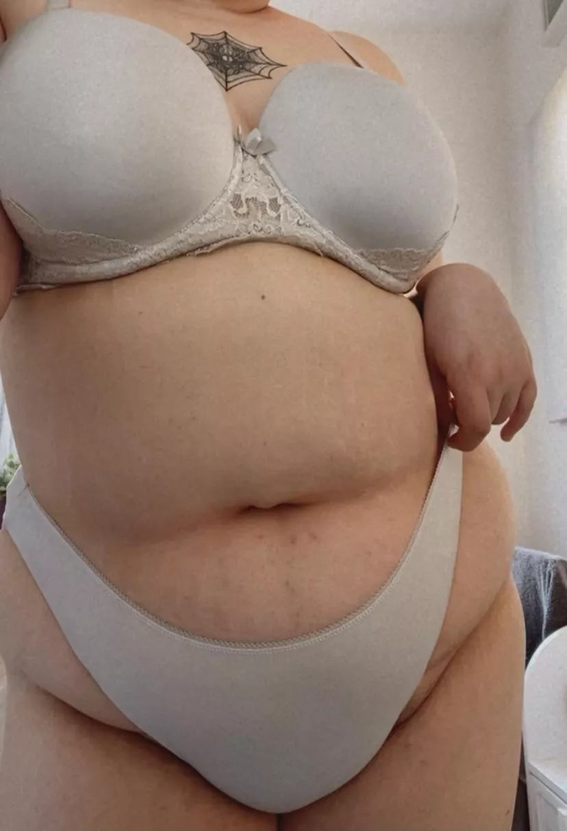 Let’s cuddle and fuck 🍑 posted by MysteryBunny2