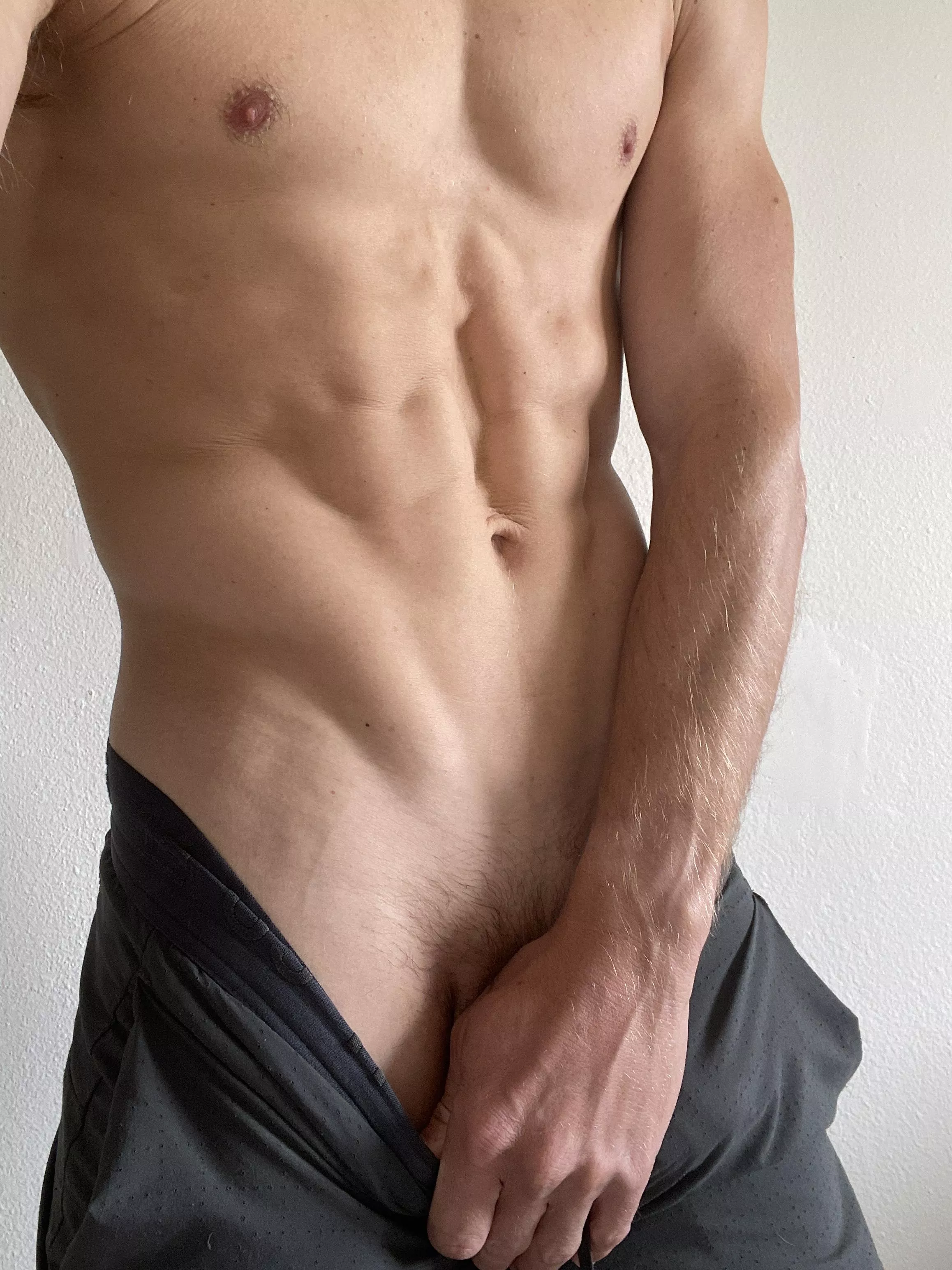 Let’s get a workout in [m] posted by somethingforthetime