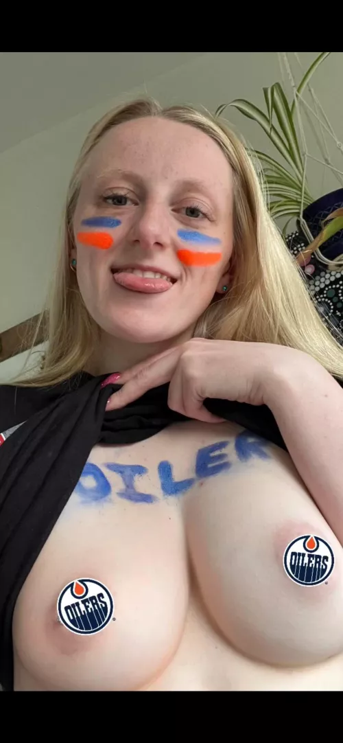 Let’s go Oilers!! 😄 (f) by Boosted_Bry