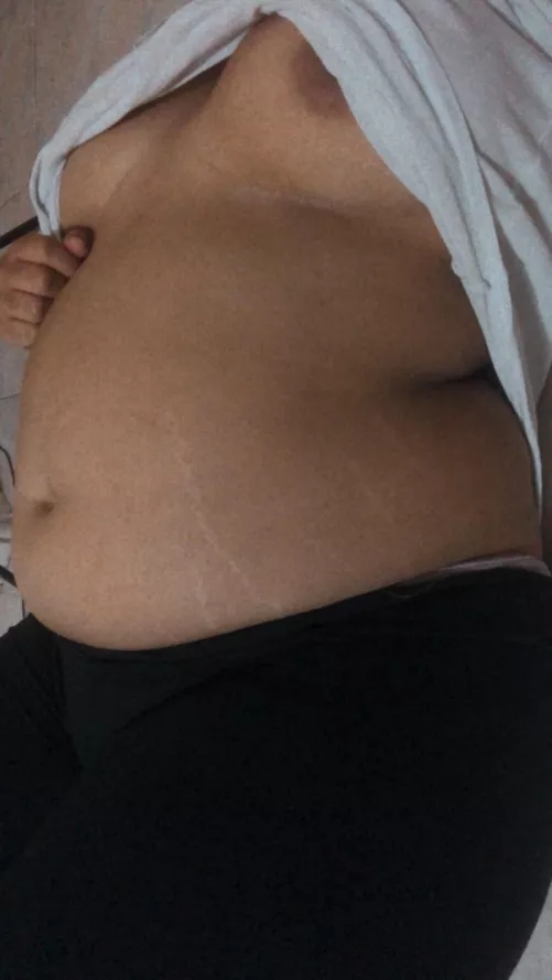 Let’s grow this belly and stretch marks by brookievanilla