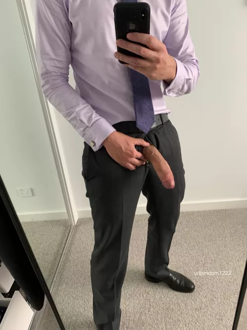 Lets hang.... out. by tomdom1222