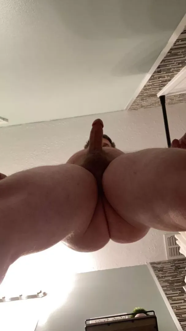 Let’s me know what you think 😏 posted by WillyColumbus