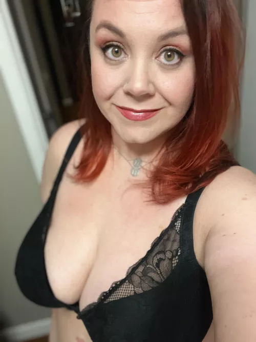 Let’s misbehave by Lavender-Lydia