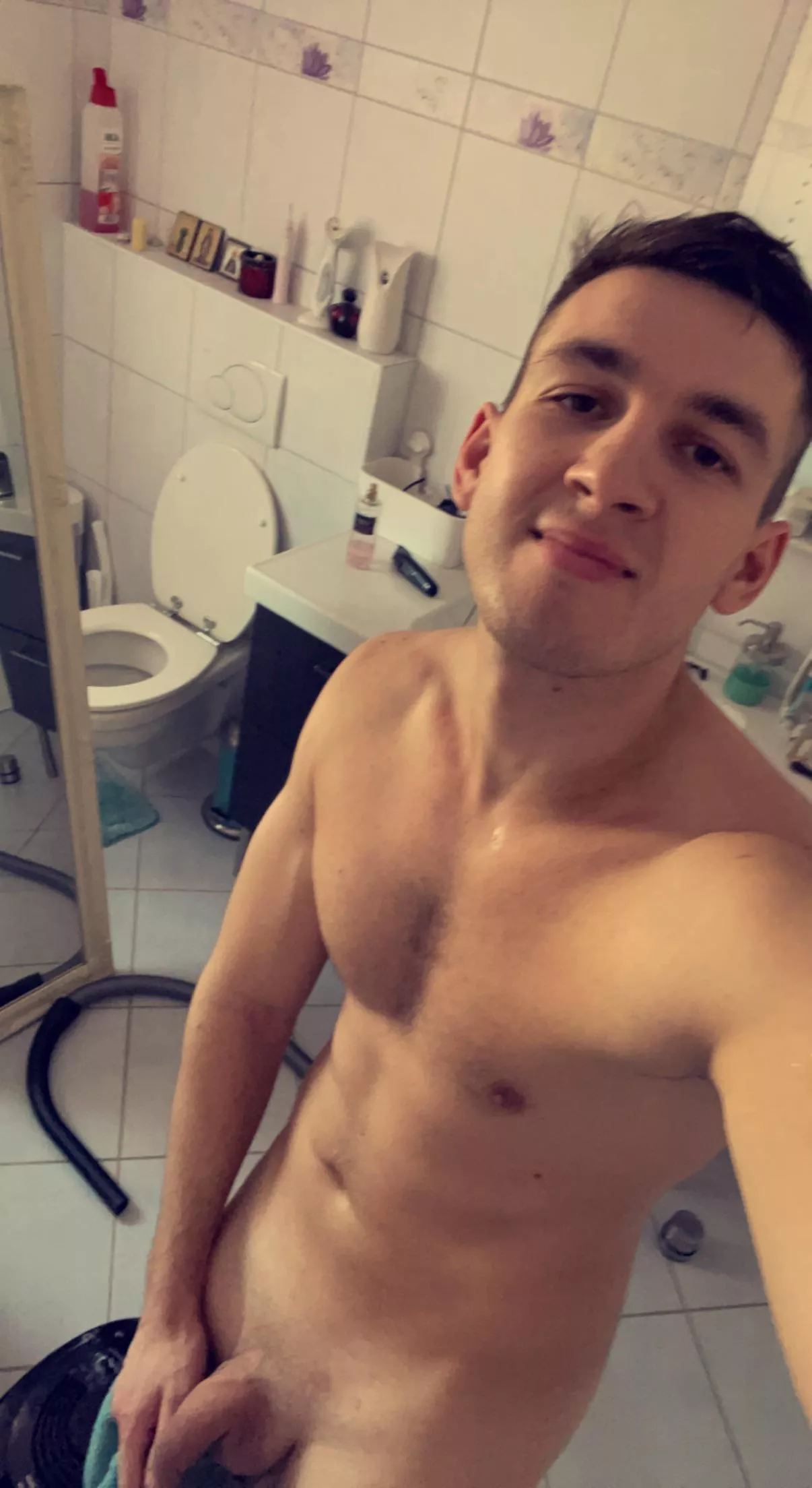 Let’s play a game 😏 posted by lio1919