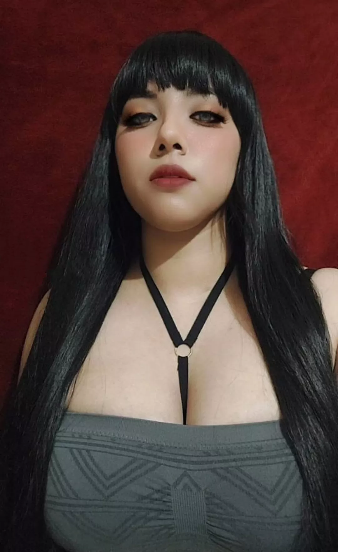 Let's play 🖤 posted by MariahMoon_19