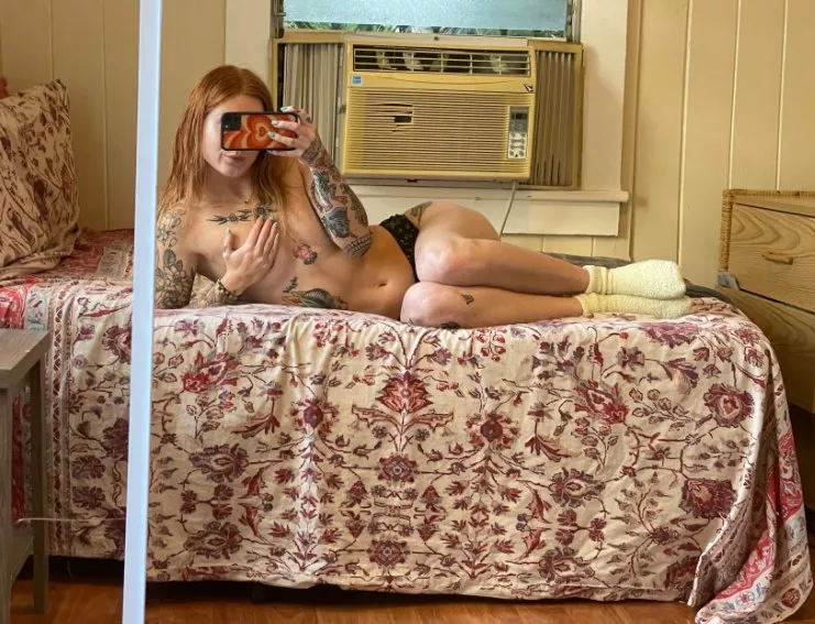 Let's relax together. posted by _opalviolet