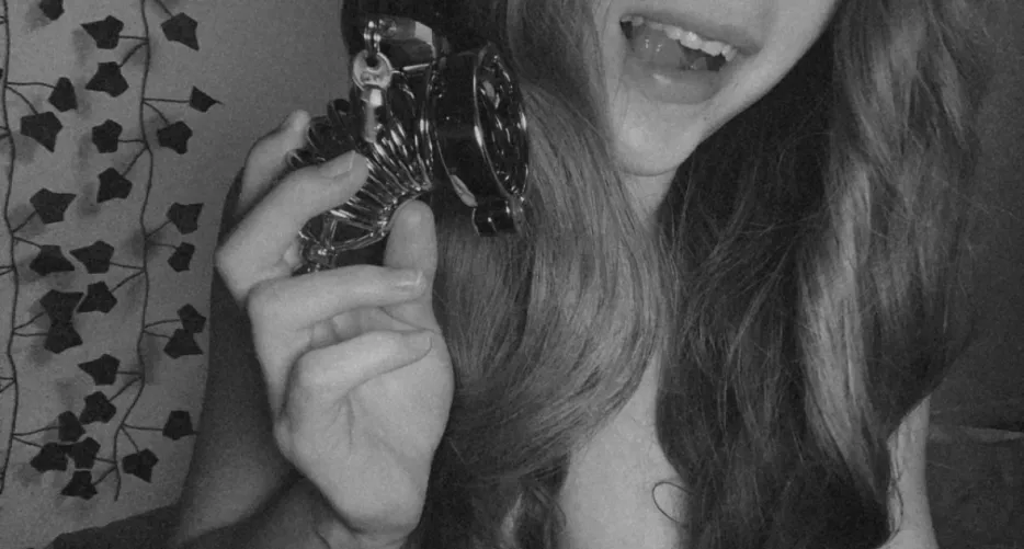 Let’s see how long you can last… let’s lock away that clitty for good 😈 by Miss-Violet11