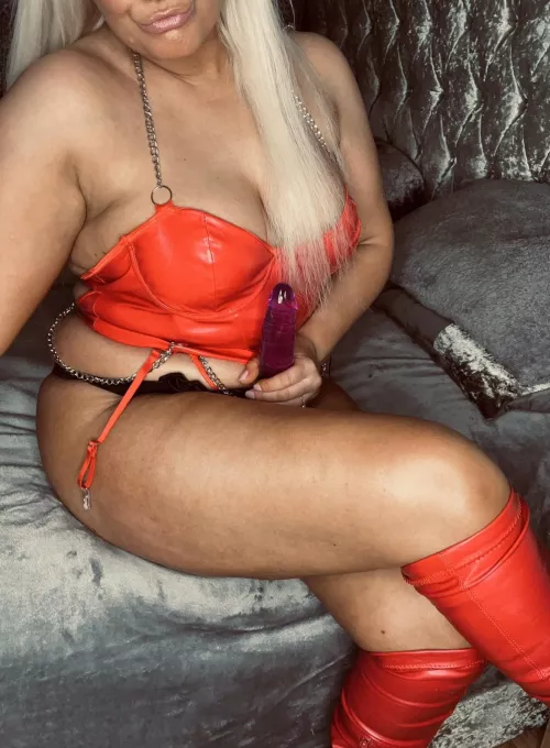 Let’s see if you can handle a nice shiny purple head, spit shine it before riding bitch by sparkly-and-savage