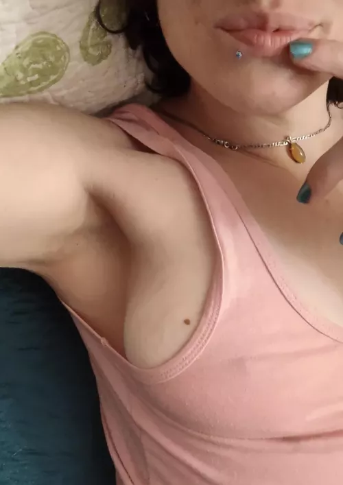 Let's see if you can tickle me with your nose alone by SmellMyLittleFeet