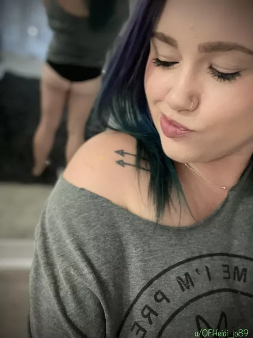 Let’s try Tushy Tuesday this week! by OFHeidi_jo89